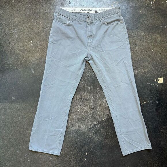 Eddie Bauer Legend Wash Grey Pants Mens Size 37x30 Used Straight Fit - Picture 1 of 13